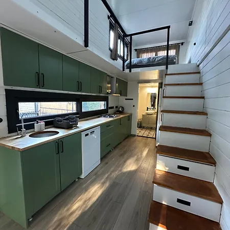 Bed & Breakfast Gaia Tiny Butik