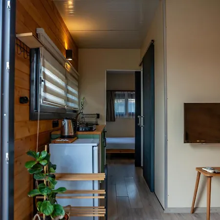 Bed & Breakfast Gaia Tiny Butik
