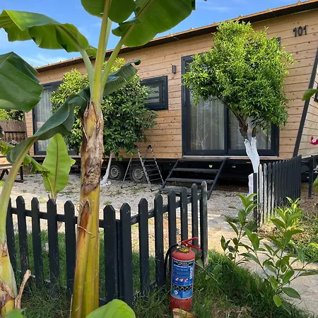 Bed & Breakfast Gaia Tiny Butik